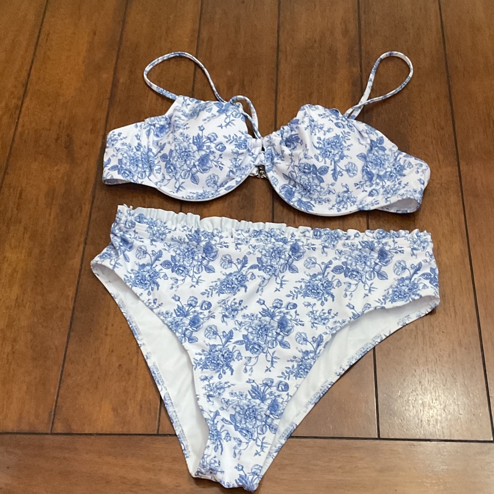 Floral Blue and White Bikini Set